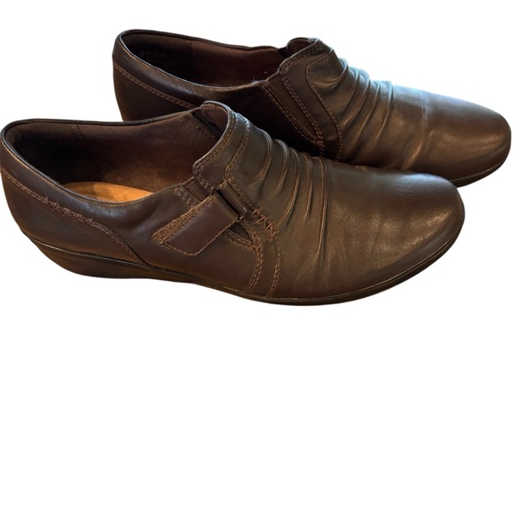 Clarks Everlay Coda Slip On Shoes in Dark Brown,size 9,Comfortable Walking Work - Picture 1 of 11